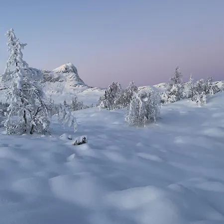 Апартаменты Relaxing Retreat With Two Terraces Beitostolen