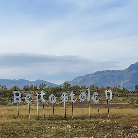 Relaxing Retreat With Two Terraces * Beitostolen